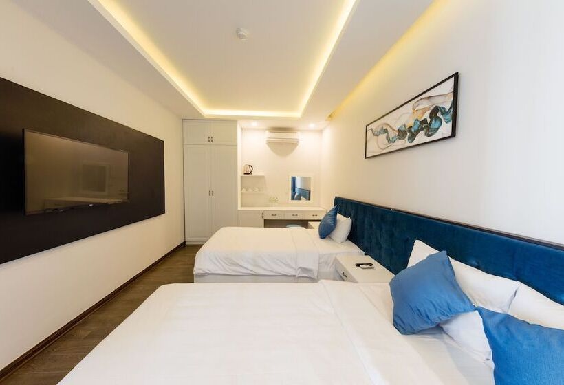 اتاق لوکس سه تخته, Avon