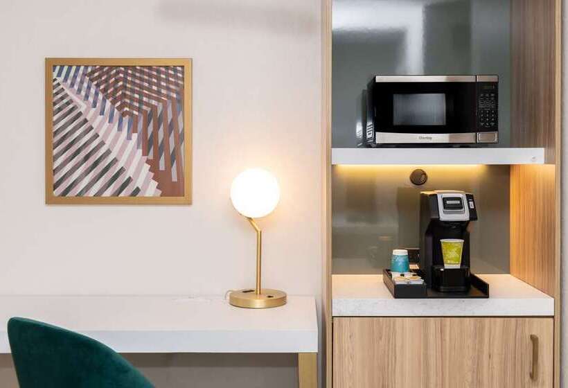 Standart Oda, Hilton Garden Inn Memphis Downtown Beale Street