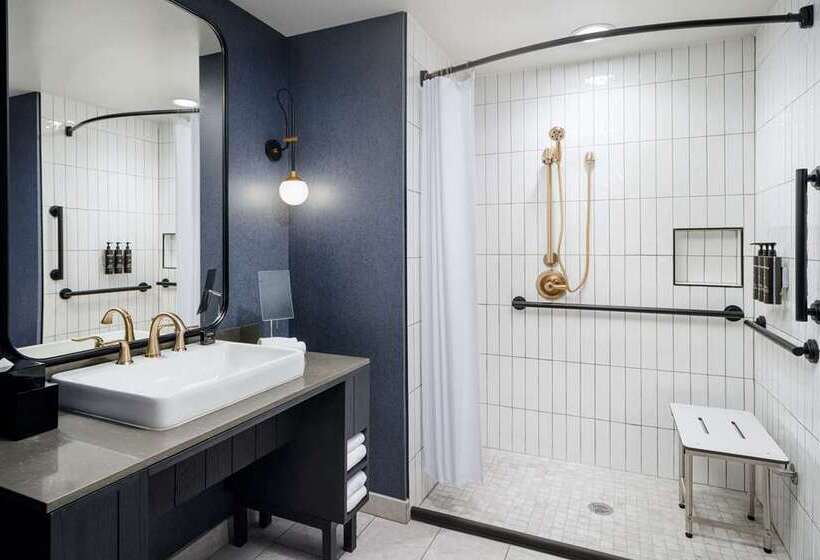 Delüks Oda, Hilton Garden Inn Memphis Downtown Beale Street