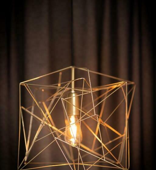 适合残疾人使用的标准间, The Match