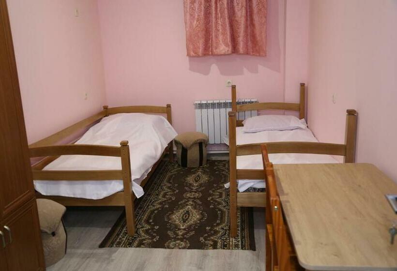 اتاق استاندارد, Arsego Hostel