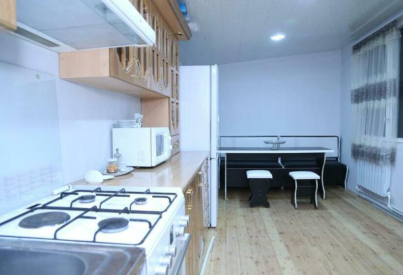 اتاق استاندارد, Arsego Hostel