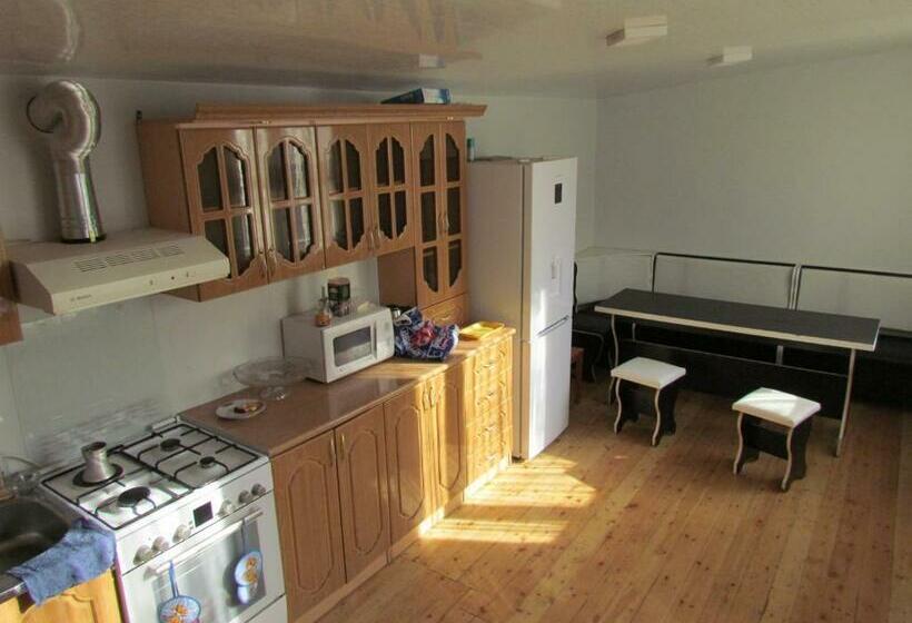 اتاق استاندارد, Arsego Hostel