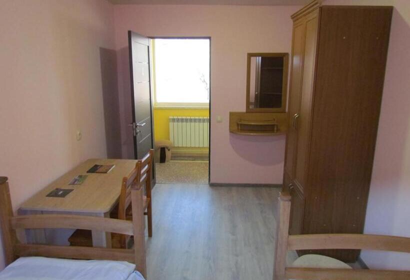 اتاق استاندارد, Arsego Hostel