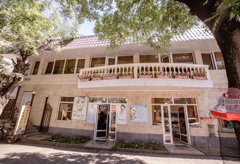 اتاق استاندارد, Arsego Hostel