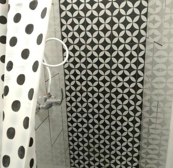 اتاق استاندارد, Ta Paolo