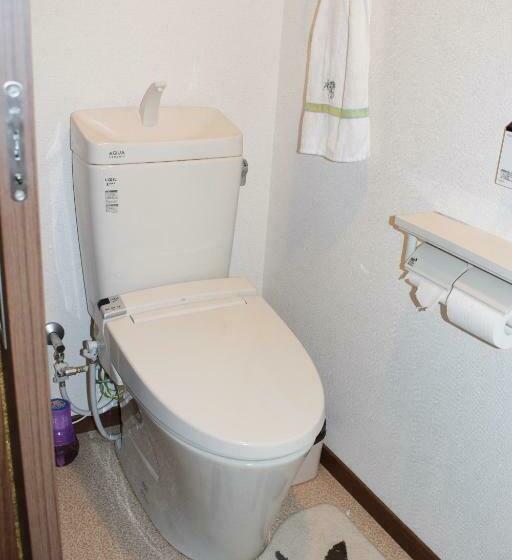 غرفة عائلية حمام مشترك, Share House Amigos