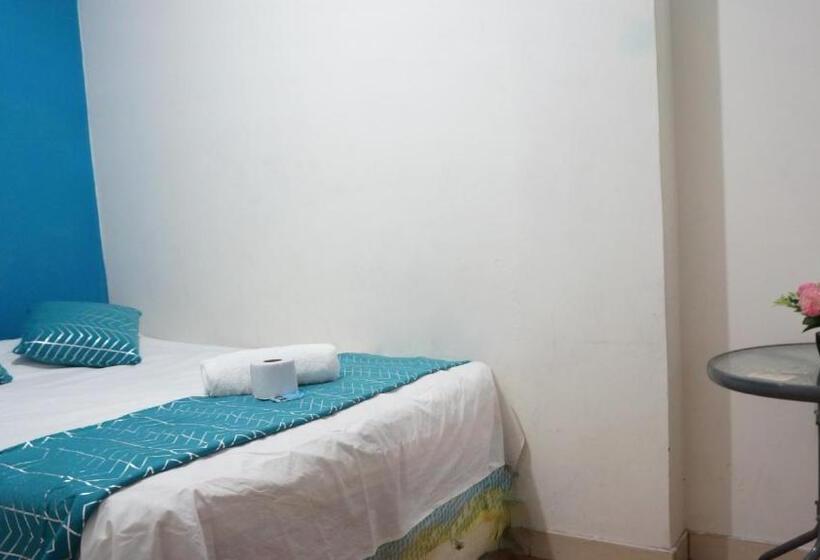 이코노미 룸, Aypa Hostal