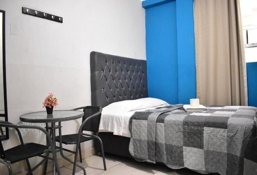 이코노미 룸, Aypa Hostal