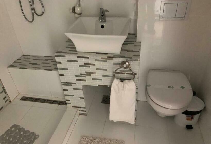 テラス付スタンダードルーム, Merty