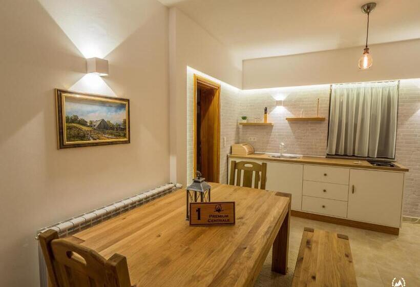 اتاق اجرایی سه نفره, Bergkranc Hotel & Resort
