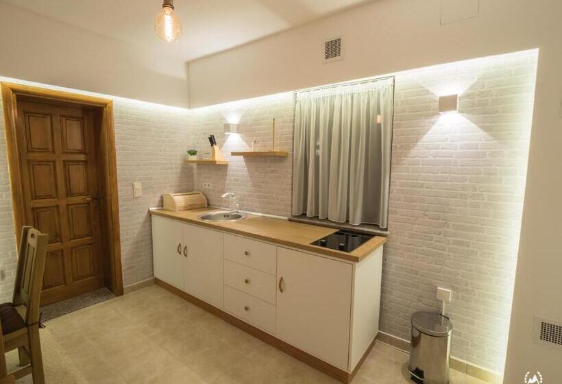 اتاق اجرایی سه نفره, Bergkranc Hotel & Resort