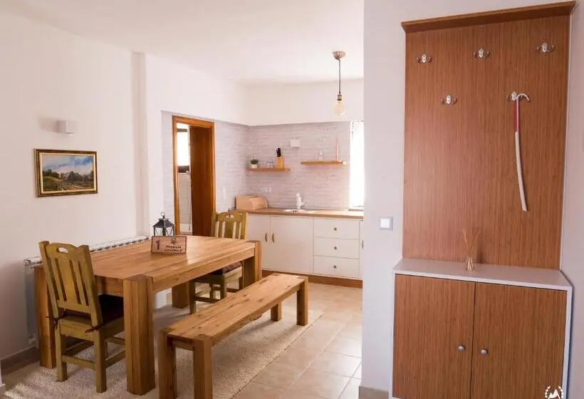اتاق اجرایی سه نفره, Bergkranc Hotel & Resort
