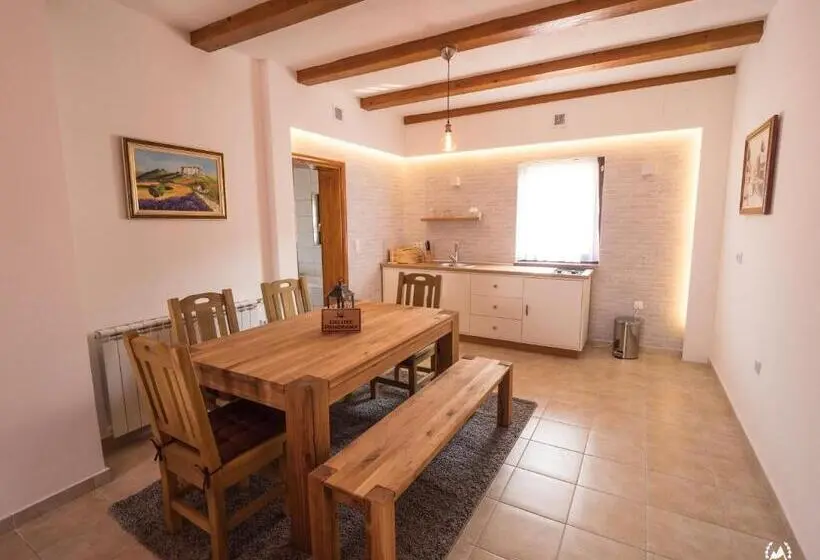 اتاق لوکس چهار تخته, Bergkranc Hotel & Resort