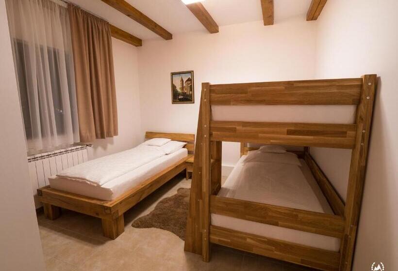 اتاق لوکس چهار تخته, Bergkranc Hotel & Resort