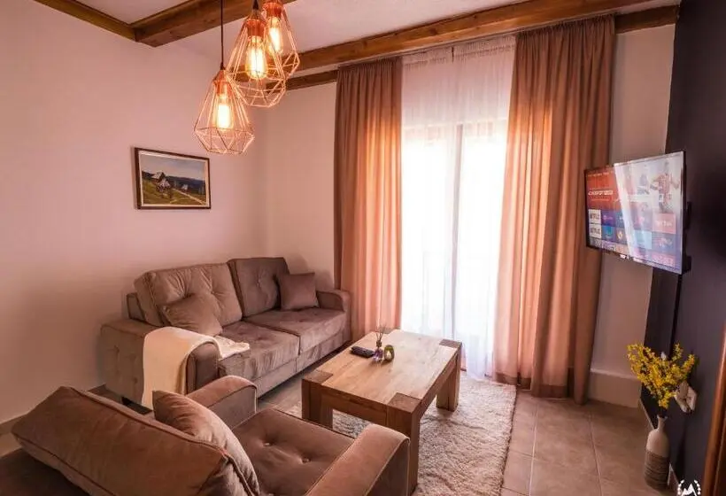 اتاق لوکس چهار تخته, Bergkranc Hotel & Resort