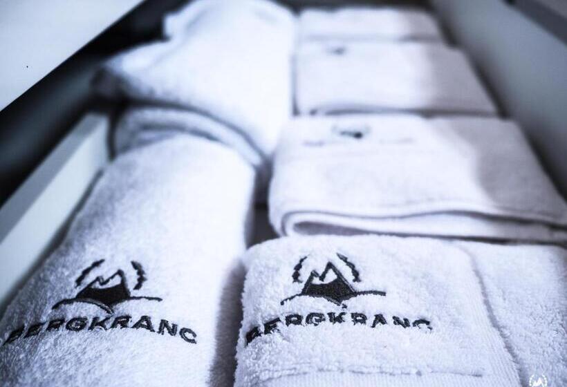 اتاق اجرایی سه نفره, Bergkranc Hotel & Resort