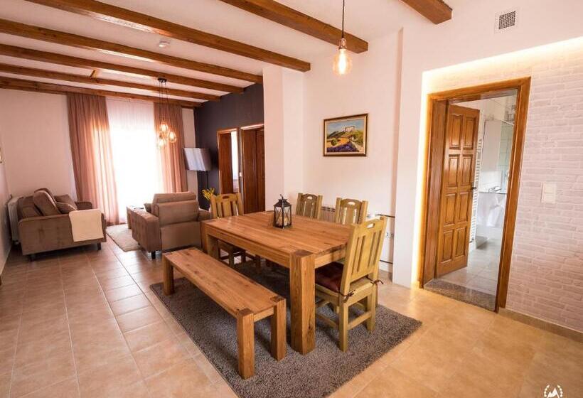 اتاق لوکس چهار تخته, Bergkranc Hotel & Resort