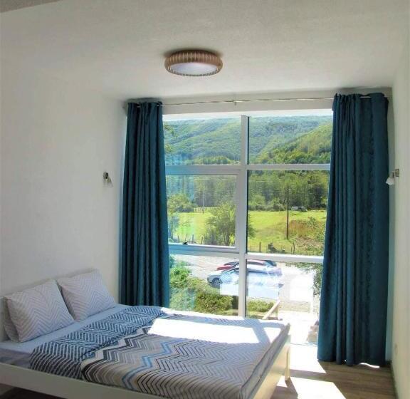 اتاق استاندارد یک نفره, & Restaurant Ada