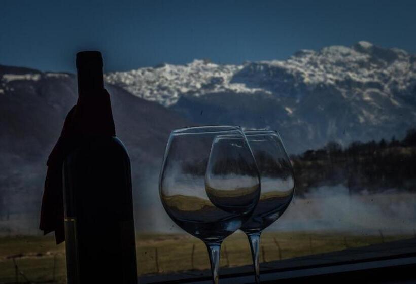 اتاق استاندارد با چشم‌انداز دریاچه, & Restaurant Ada