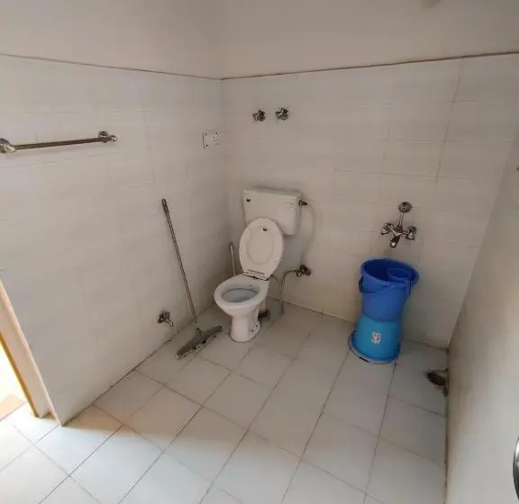 اتاق استاندارد چهار تخته, Nilza Guest House