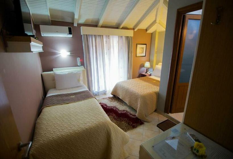 Delüks Oda, Dea Hotel 2002