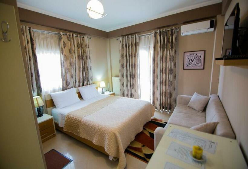 Standart Oda, Dea Hotel 2002