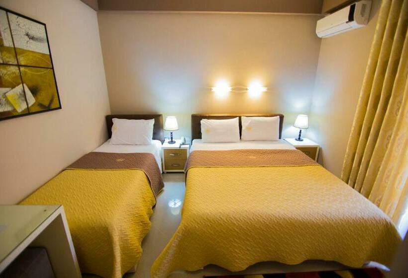 Üç Kişilik Standart Oda, Dea Hotel 2002