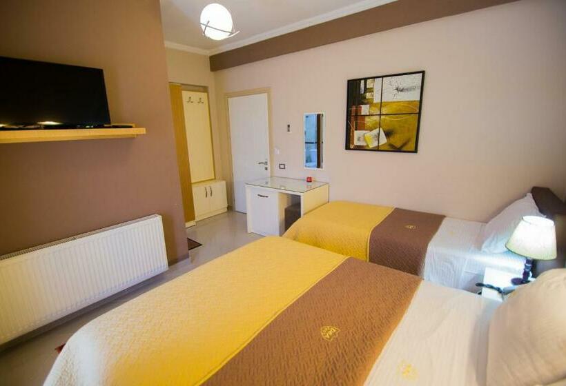 Üç Kişilik Standart Oda, Dea Hotel 2002