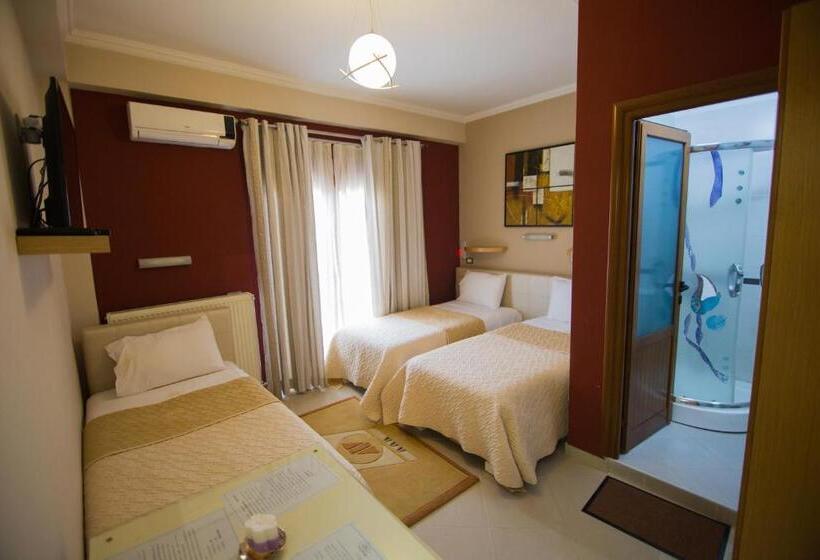 Üç Kişilik Klasik oda, Dea Hotel 2002