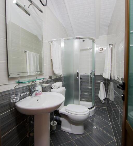 Balkonlu Süit, Dea Hotel 2002