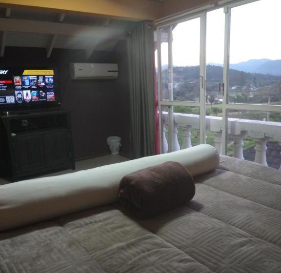 חדר סטנדרט נוף להרים, Pousada Kolonisten Haus