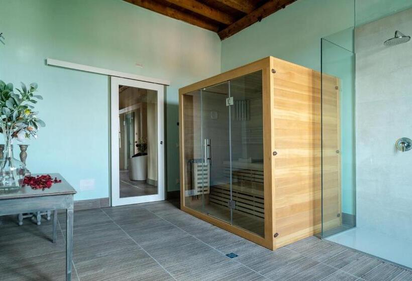 جناح مطلّ علي الحديقة, B&b Dimora De Roteris