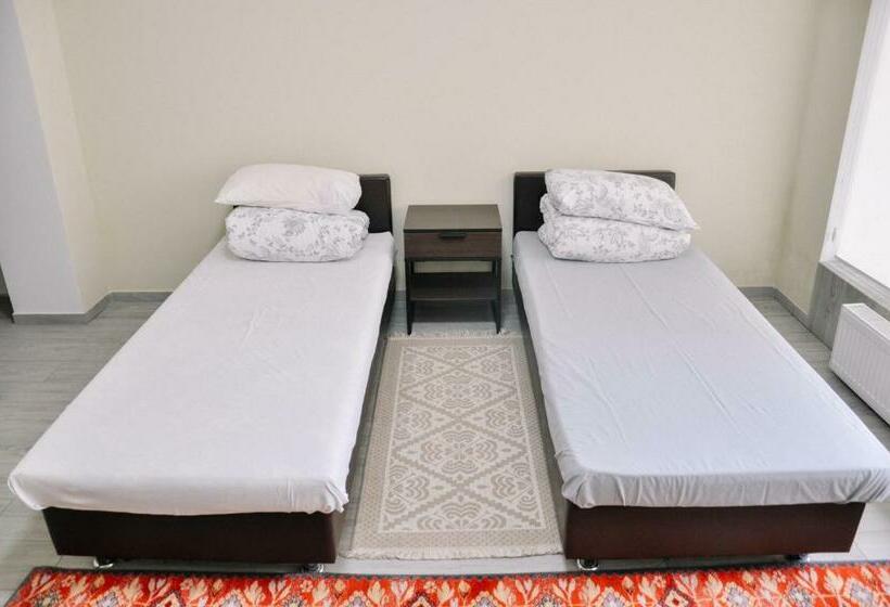 اتاق استاندارد, 77/5