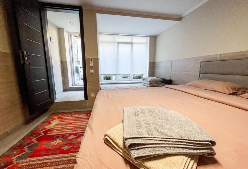 اتاق استاندارد, 77/5