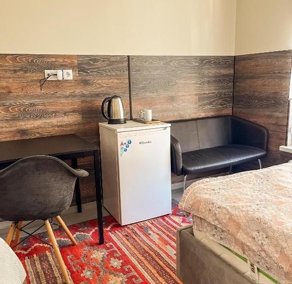 اتاق کلاسیک سه تخته, 77/5