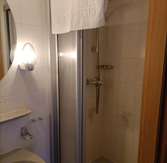 스탠다드 싱글 룸, Restaurant Babylon