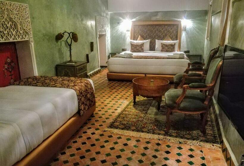 اتاق راحتی سه تخته, Riad Mama H&k