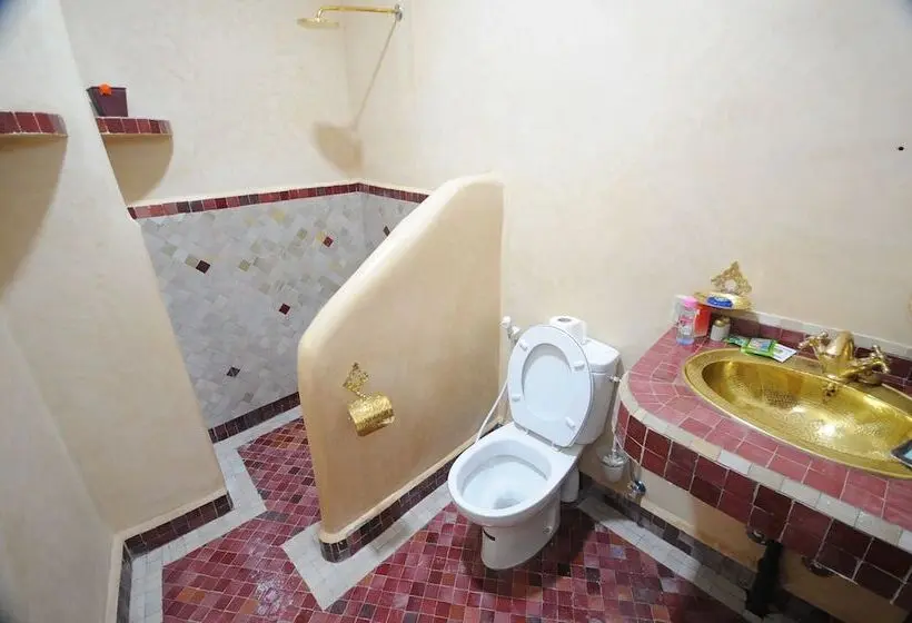 اتاق خانوادگی, Riad Mama H&k