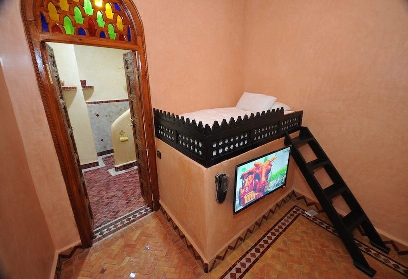 اتاق خانوادگی, Riad Mama H&k