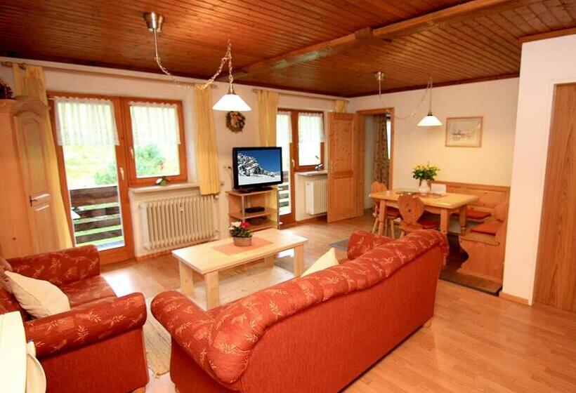 침실 2개 아파트, Sportpension Färbinger