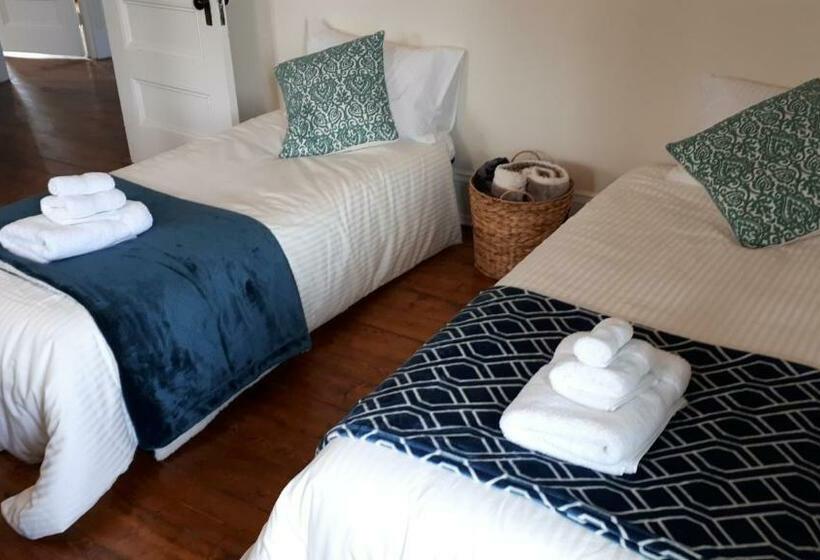 带海景的标准房, Hillside Landing B&b