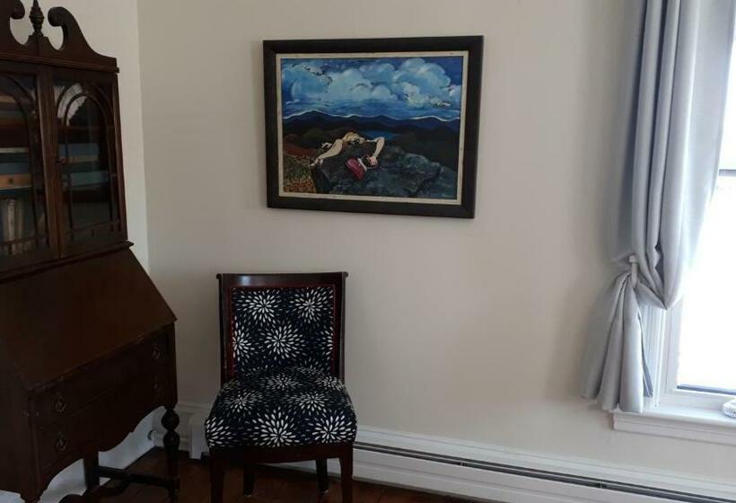 带海景的标准房, Hillside Landing B&b