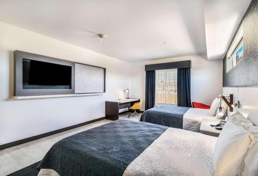 חדר סטנדרט מותאם לאדם עם מוגבלויות, Hy Lo Hotel, Ascend Hotel Collection