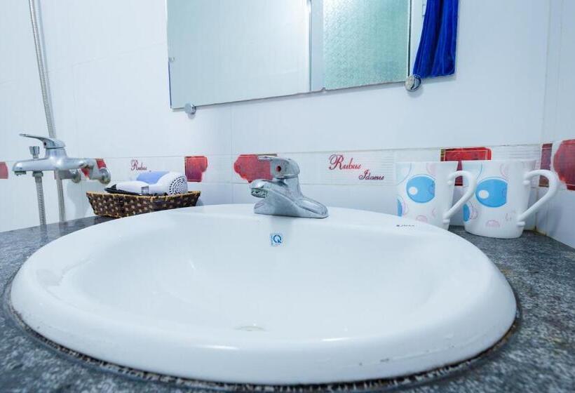 اتاق استاندارد, Phoenix Flower