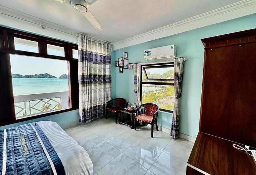 اتاق لوکس با چشمانداز دریا, Phoenix Flower