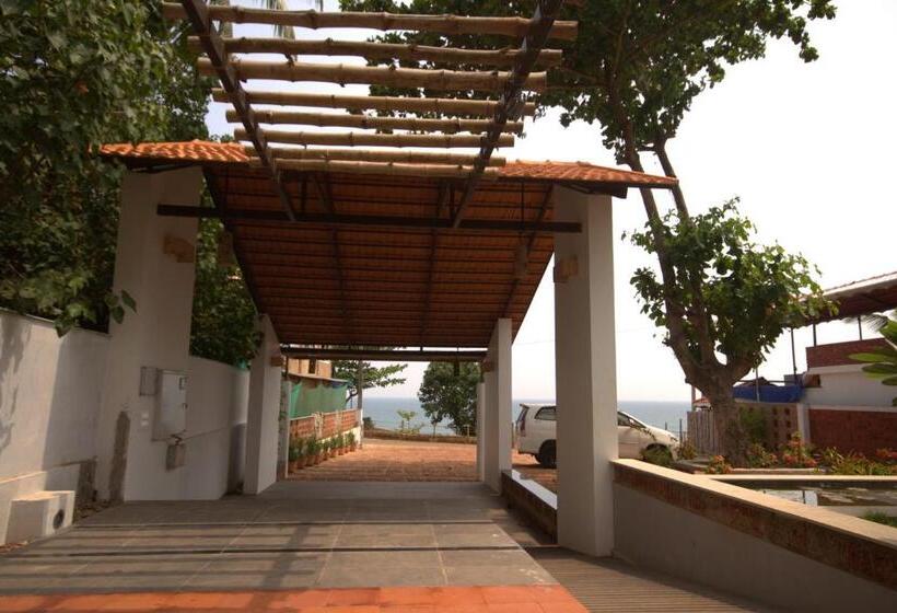 اتاق لوکس با چشمانداز دریا, Thanal Beach Resort