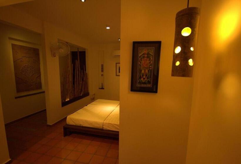 اتاق لوکس با چشم‌انداز دریا, Thanal Beach Resort