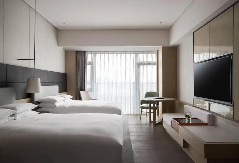 クラブルーム, Yantai Marriott