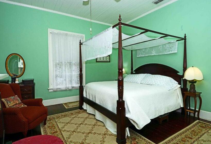 غرفة قياسية سرير كينج, 1872 Denham Inn